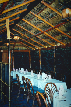 Kowloon - Thatched roof